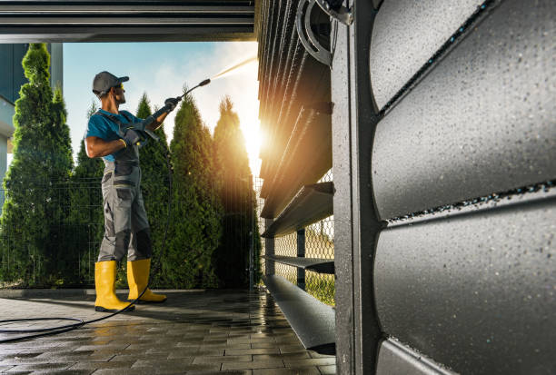 Best Animal Enclosure Cleaning  in Dripping Springs, TX